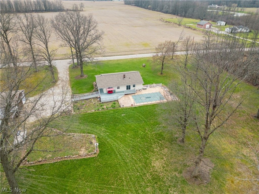Photo of 6401 Moff Road, Atwater, OH 44201 (MLS # 5199573)