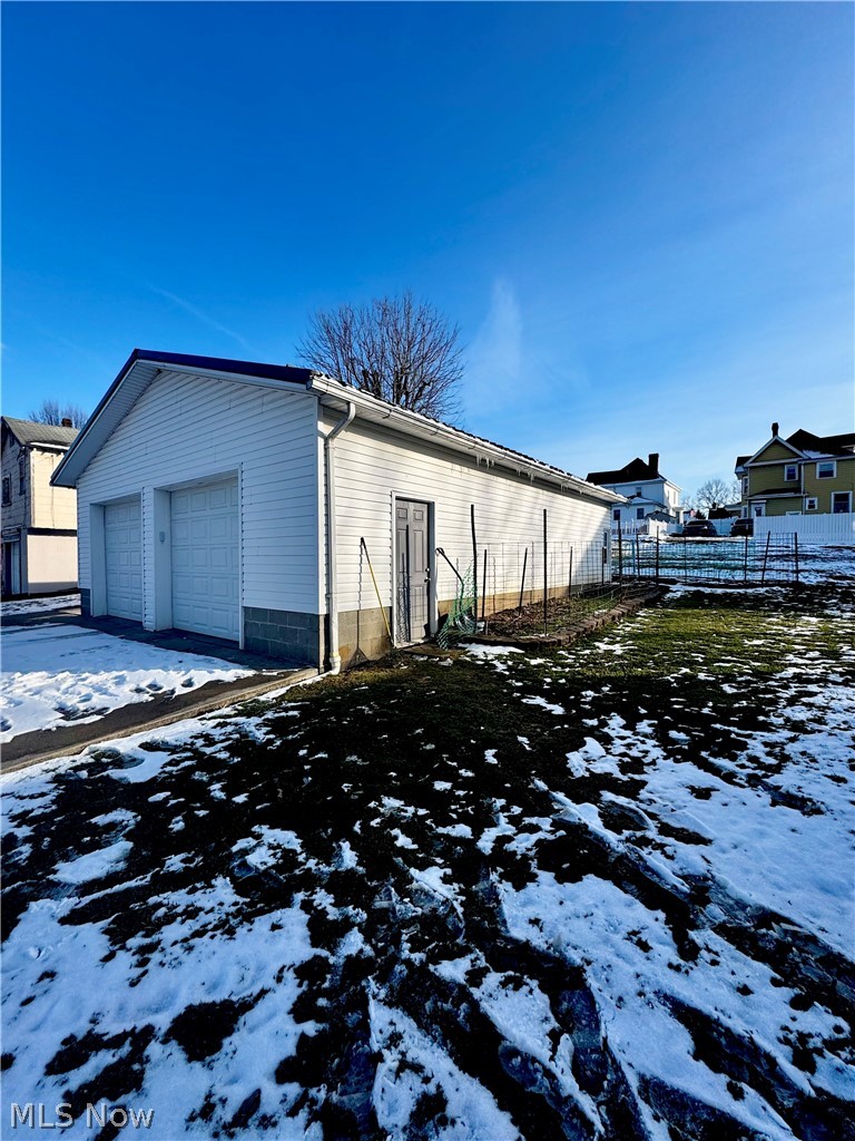 Waltons Add - Residential