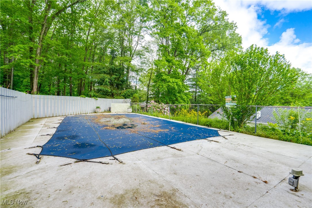 514 Michael Lane, Zoar, Ohio image 37