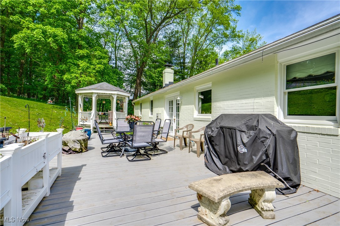 514 Michael Lane, Zoar, Ohio image 28