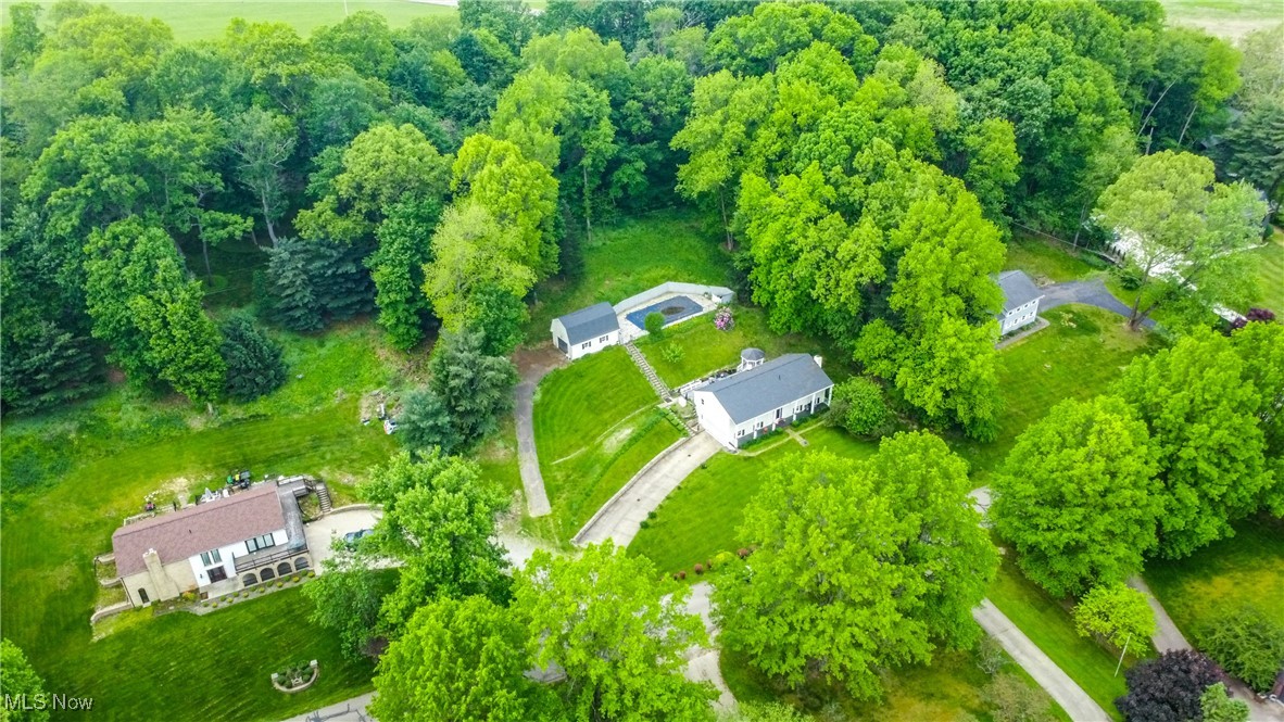 514 Michael Lane, Zoar, Ohio image 45