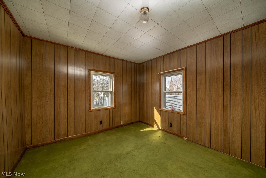 Village/Minerva - Residential