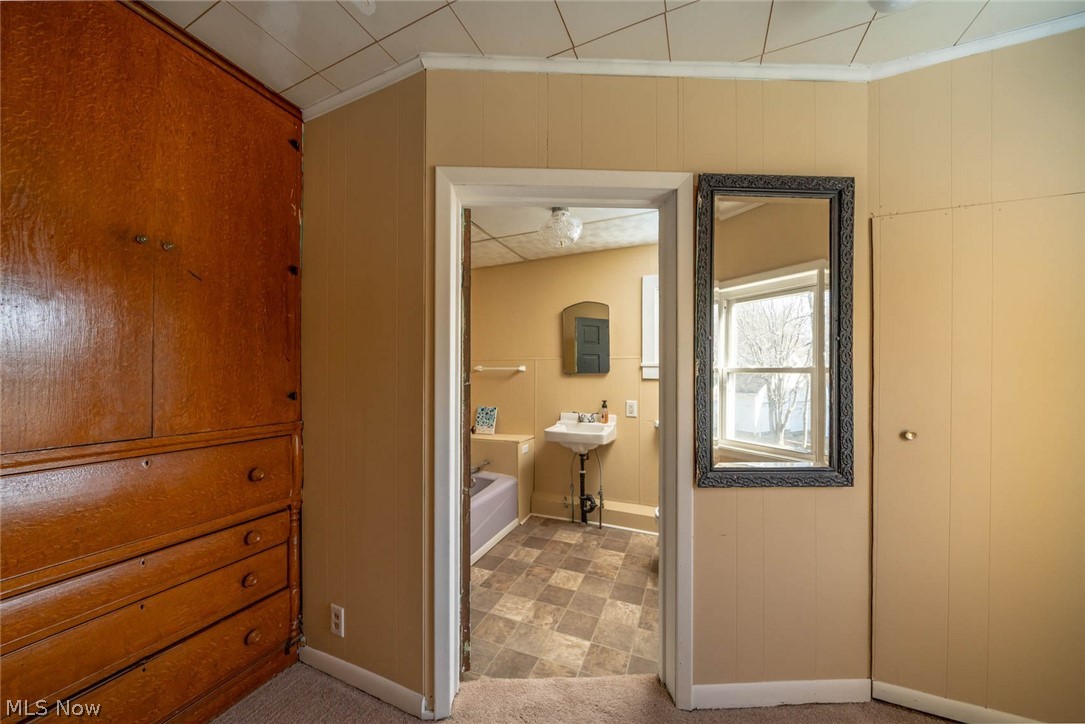 Village/Minerva - Residential