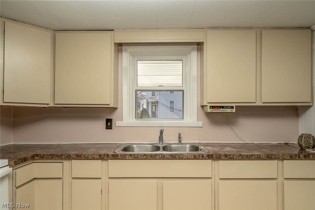 Village/Minerva - Residential