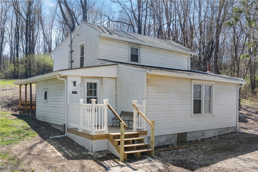 Photo of 2523 Sherr Avenue SE, Canton, OH 44707 (MLS # 5199606)