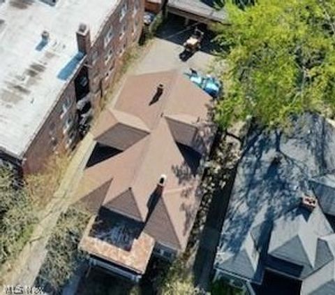 Tiny photo for 14172 Superior Road, Cleveland Heights, OH 44118 (MLS # 5210312)