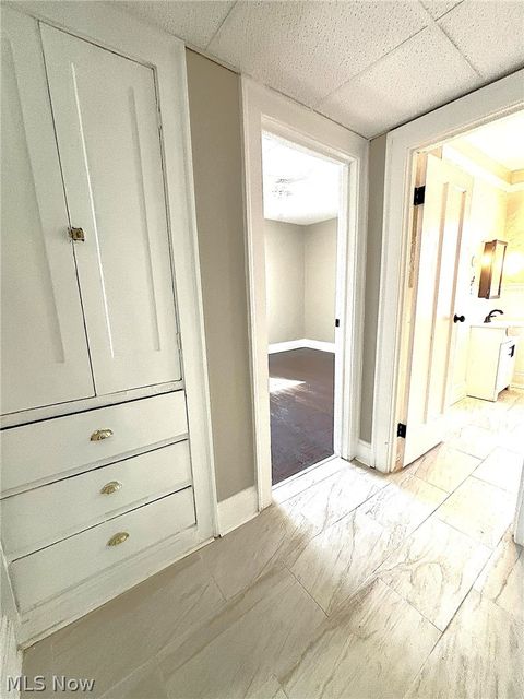 Tiny photo for 14172 Superior Road, Cleveland Heights, OH 44118 (MLS # 5210312)