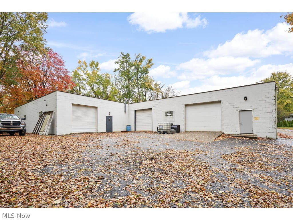 Springfield 01 - Commercial Sale