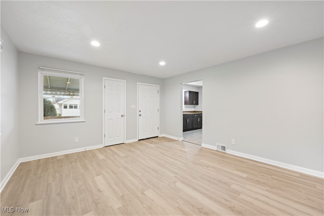 Riverside - Residential