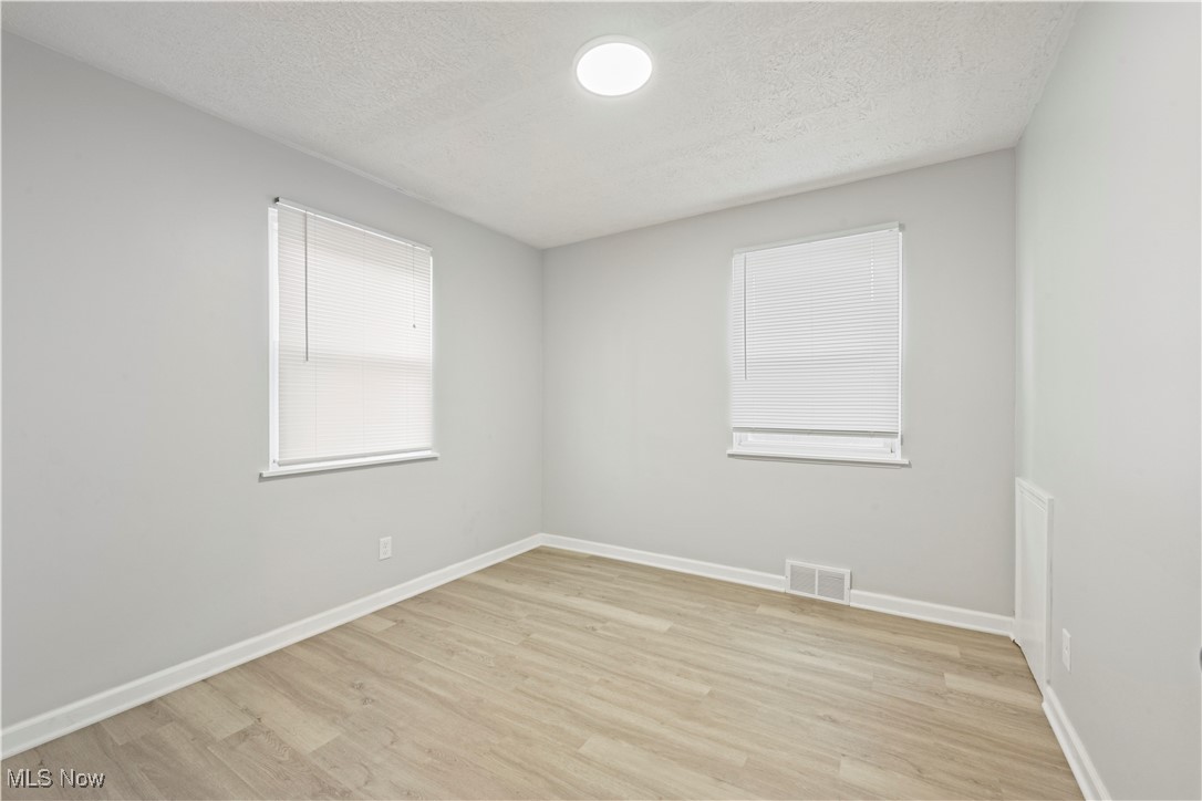 Riverside - Residential