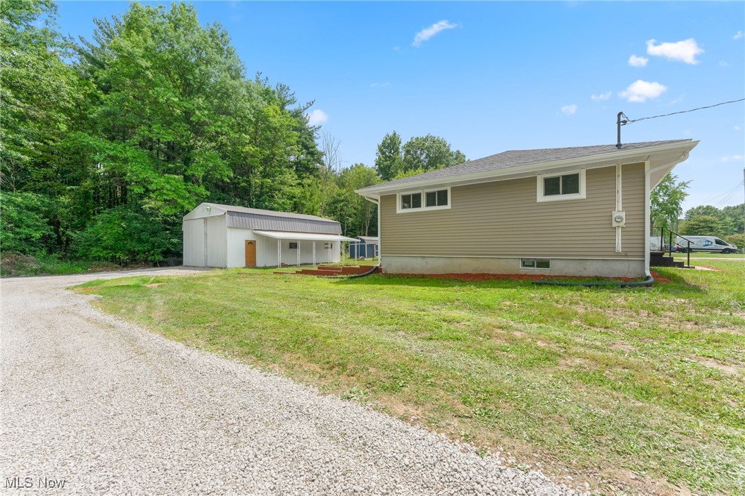 3198 Durst Drive, Cortland, Ohio image 32