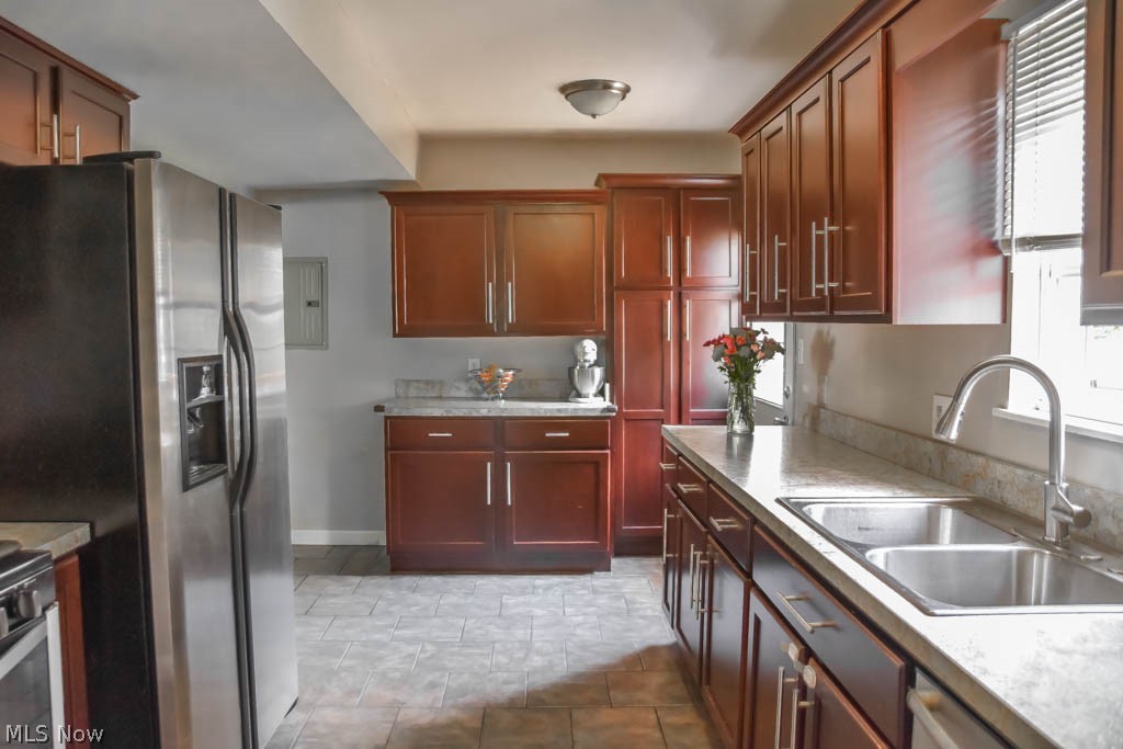 Fairlane Estate - Residential