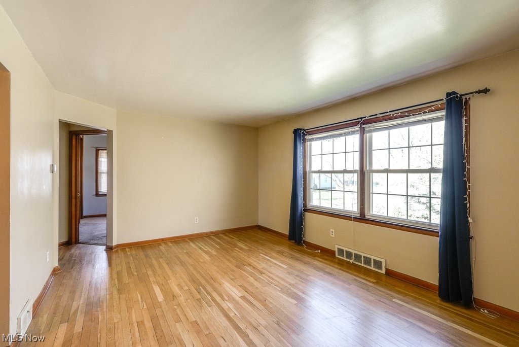 Cuyahoga Falls, Ohio 44223, United States, 4 Bedrooms Bedrooms, ,3 BathroomsBathrooms,Residential,Active,116822