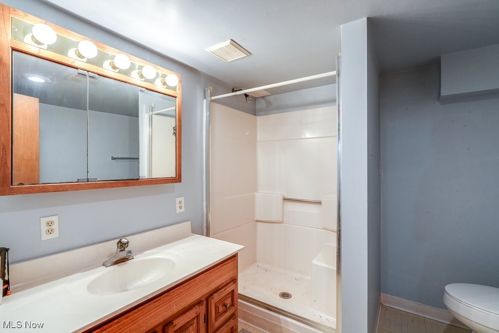 Cuyahoga Falls, Ohio 44223, United States, 4 Bedrooms Bedrooms, ,3 BathroomsBathrooms,Residential,Active,116822