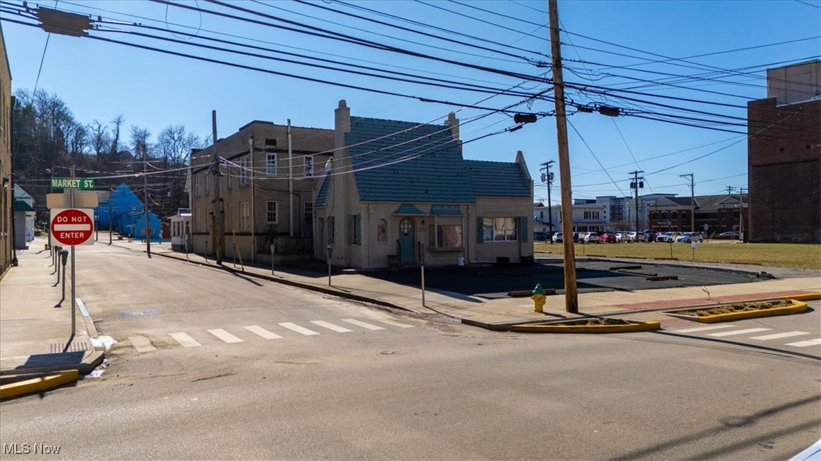 Parkersburg, West Virginia 26101, United States, ,Commercial,Active,2299