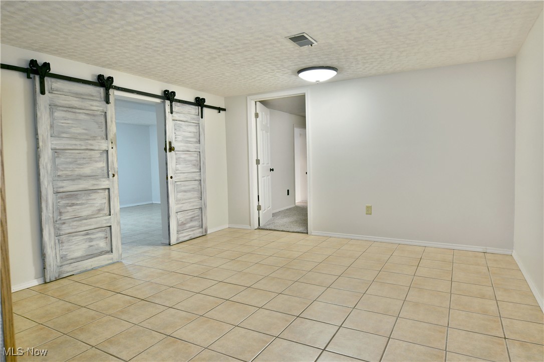 288 Butternut Circle, Cortland, Ohio image 37