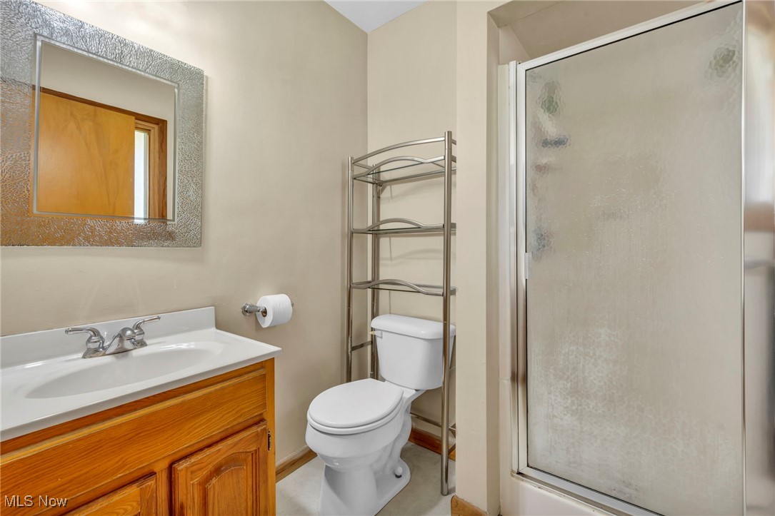 7438 Briar Hill Drive, Willoughby, Ohio image 35