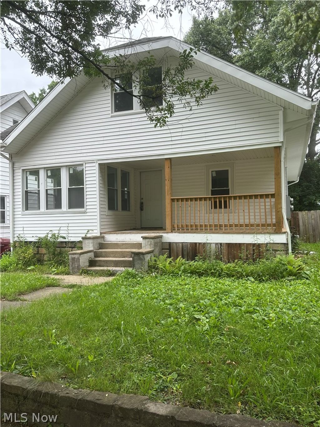 Photo of 1134 Collinwood Avenue, Akron, OH 44310 (MLS # 5222356)