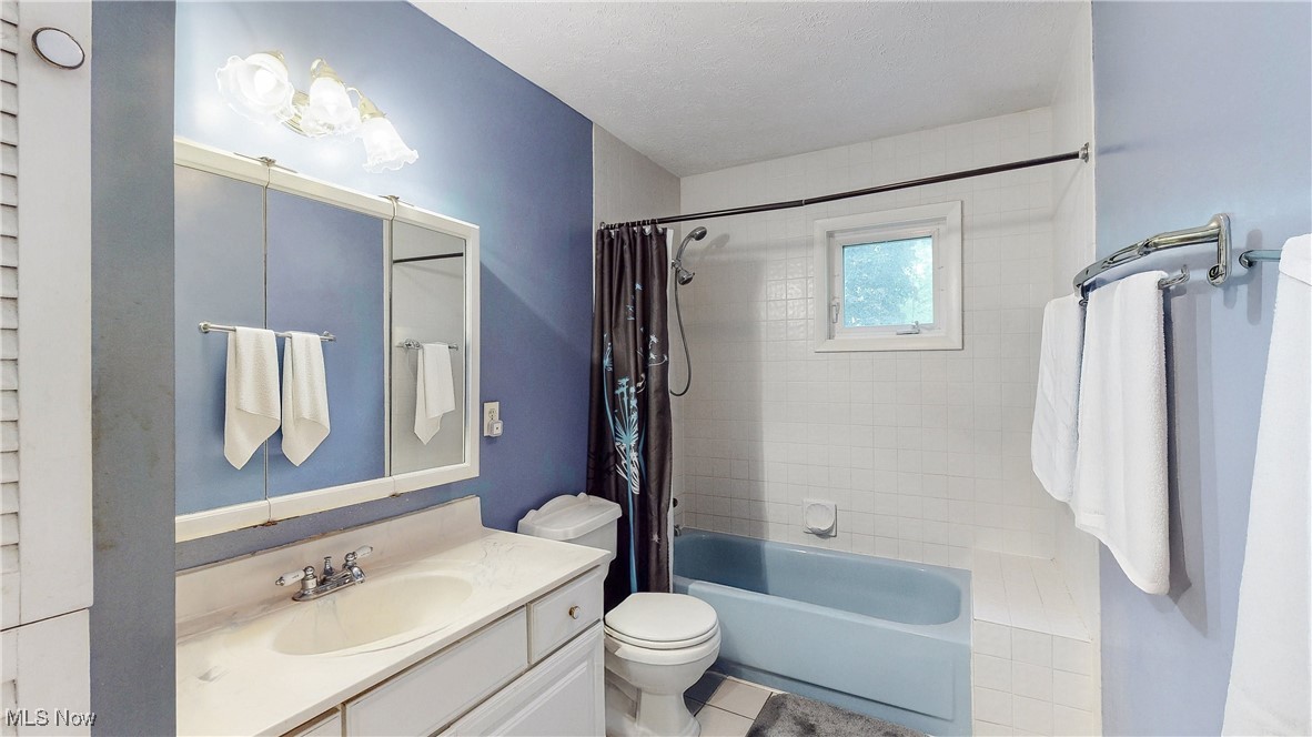 1395 Cecil Drive, Streetsboro, Ohio image 16