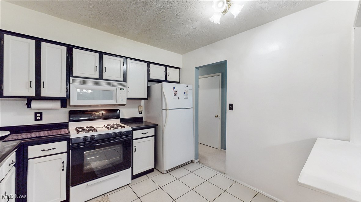 1395 Cecil Drive, Streetsboro, Ohio image 7