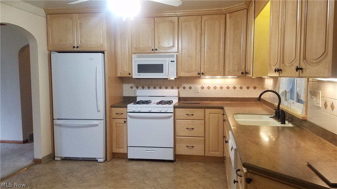 Silver Knoll - Residential