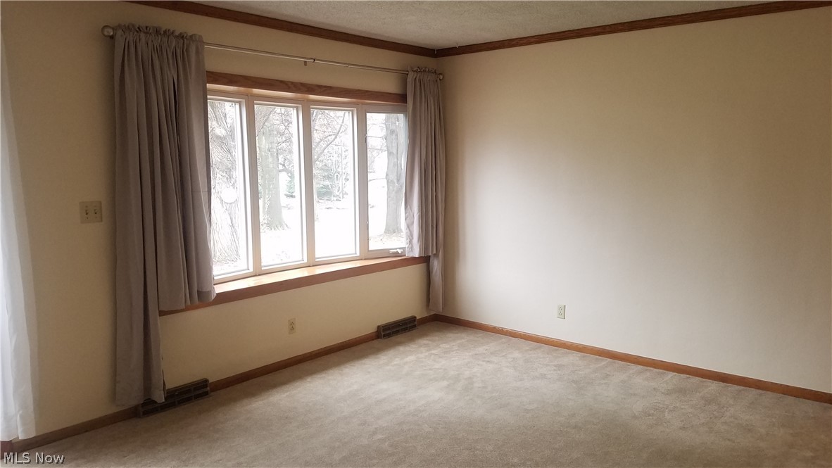 Silver Knoll - Residential