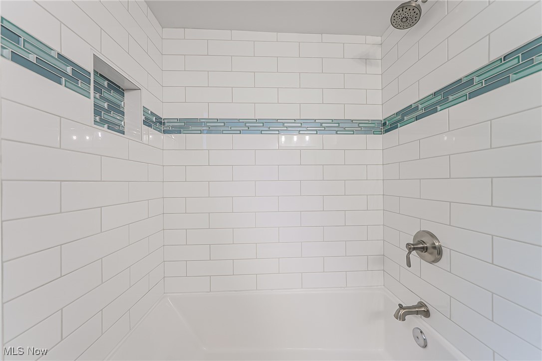4101 Woodgate Circle, Westlake, Ohio image 32