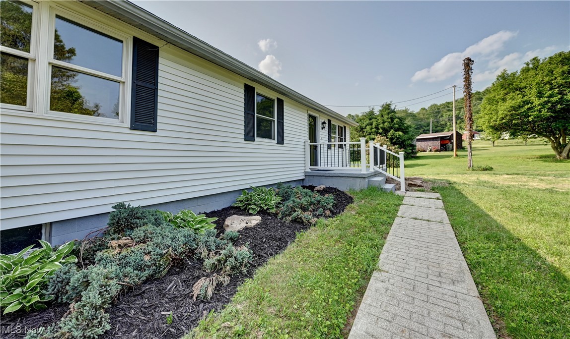 4932 New Cumberland Road NE