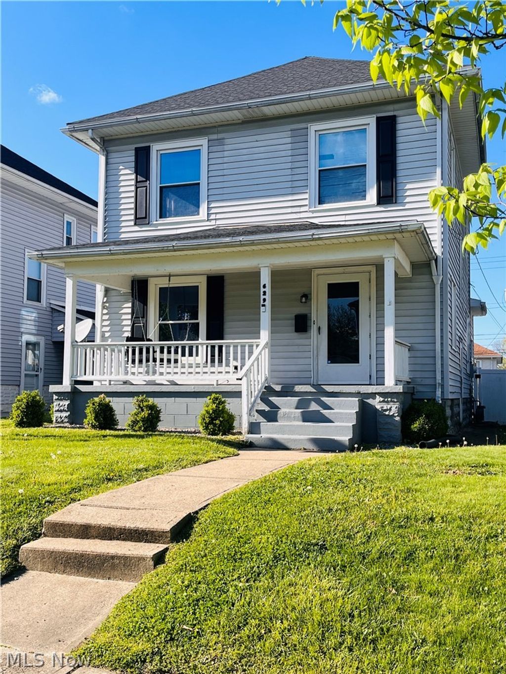 Photo of 629 Saint Louis Avenue, Zanesville, OH 43701 (MLS # 5203033)