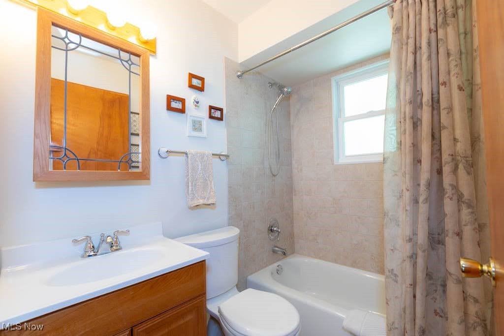 87 Locust Lane, Chagrin Falls, Ohio image 19