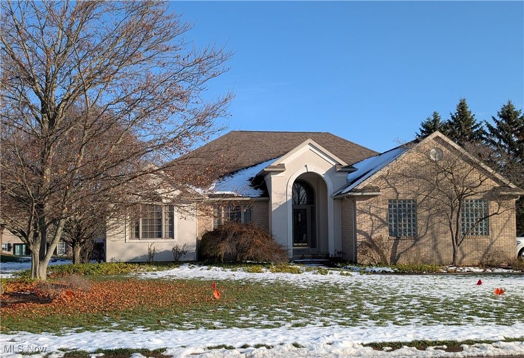 Photo of 5470 Alcorn Avenue, Louisville, OH 44641 (MLS # 5177445)