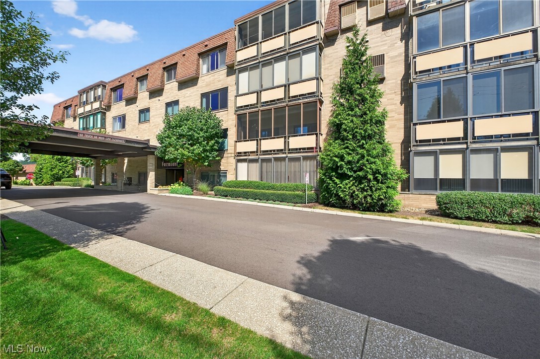 Welcome to this most desirable condo building offering 2884 square feet of one floor living! Rambling hardwood flooring begins in the inviting foyer opening to light filled rooms. The great room includes spacious and attractive living areas, walls of windows and beamed ceilings. The adjoining dining room is ideal for entertaining family and friends and the private library has tons of built-ins. A white galley kitchen has ample cabinetry, stainless appliances including a gas range and Fisher Paykel refrigerator. The casual dining area leads to the fully equipped laundry room and hall of storage and pantry space. The deluxe master suite has soft wall to wall carpeting and a sliding glass door to the patio. The dressing area includes a walk-in closet and built-in wardrobe. The luxury bath has two separate vanities, a soaking tub and step-in shower. The second bedroom has the same lovely carpeting, access to the patio and its own glamour bath with a marble walk-in shower. There are three furnaces and A/C units and this custom floor plan enjoys three sides of outdoor exposure and balconies. There are two garage spaces with this condo and a delightful outdoor pool and picnic area for summer entertaining! Welcome Home!
