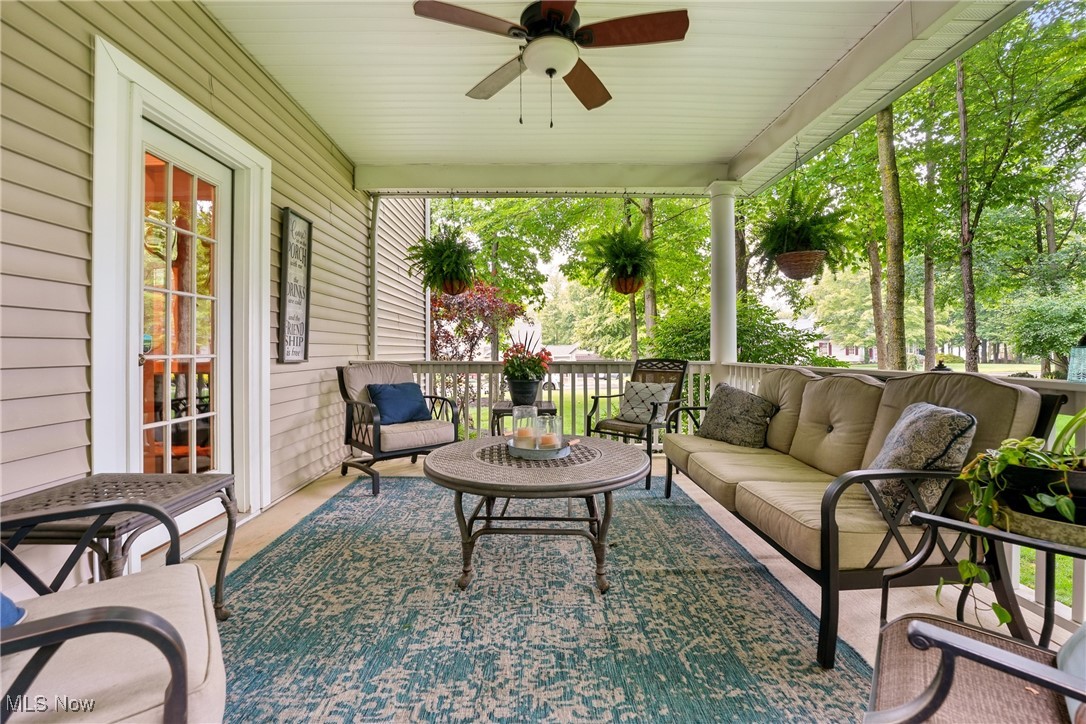 6869 Boardwalk Drive, Poland, Ohio image 15
