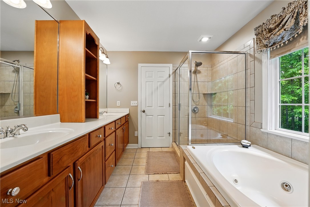 6869 Boardwalk Drive, Poland, Ohio image 29