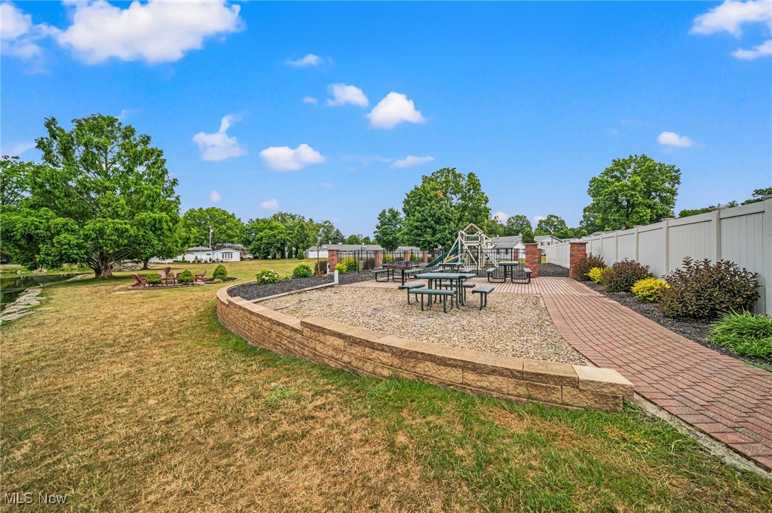 Meadowlawn Condos - Residential