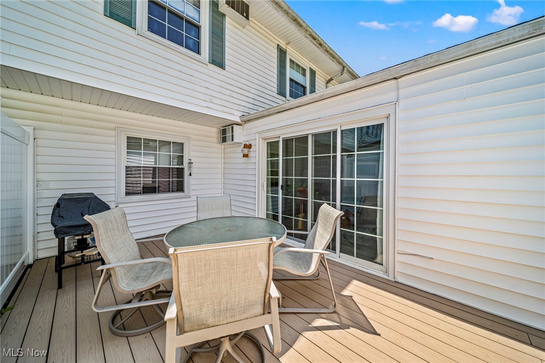 Meadowlawn Condos - Residential