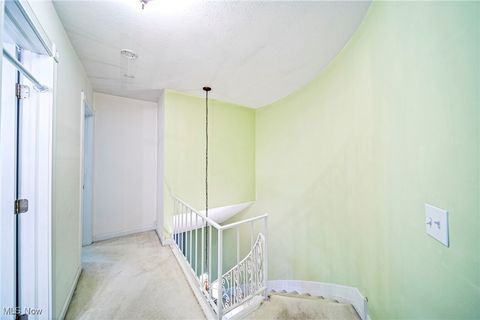 Tiny photo for 15 Meadowlawn Drive #6, Mentor, OH 44060 (MLS # 5180178)