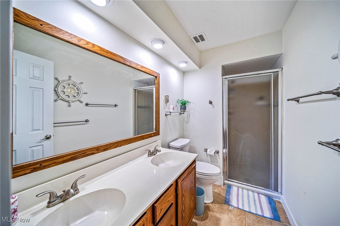 Meadowlawn Condos - Residential