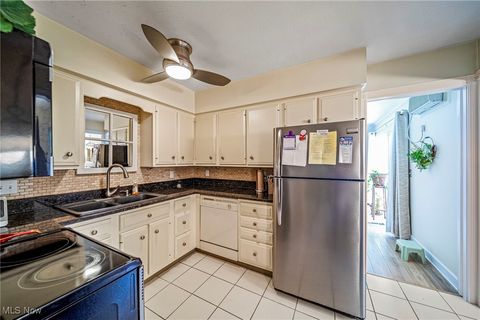 Tiny photo for 15 Meadowlawn Drive #6, Mentor, OH 44060 (MLS # 5180178)