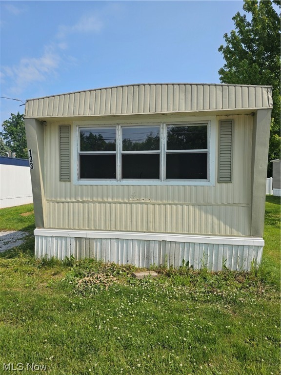 MADISON ESTATES MHC - Residential