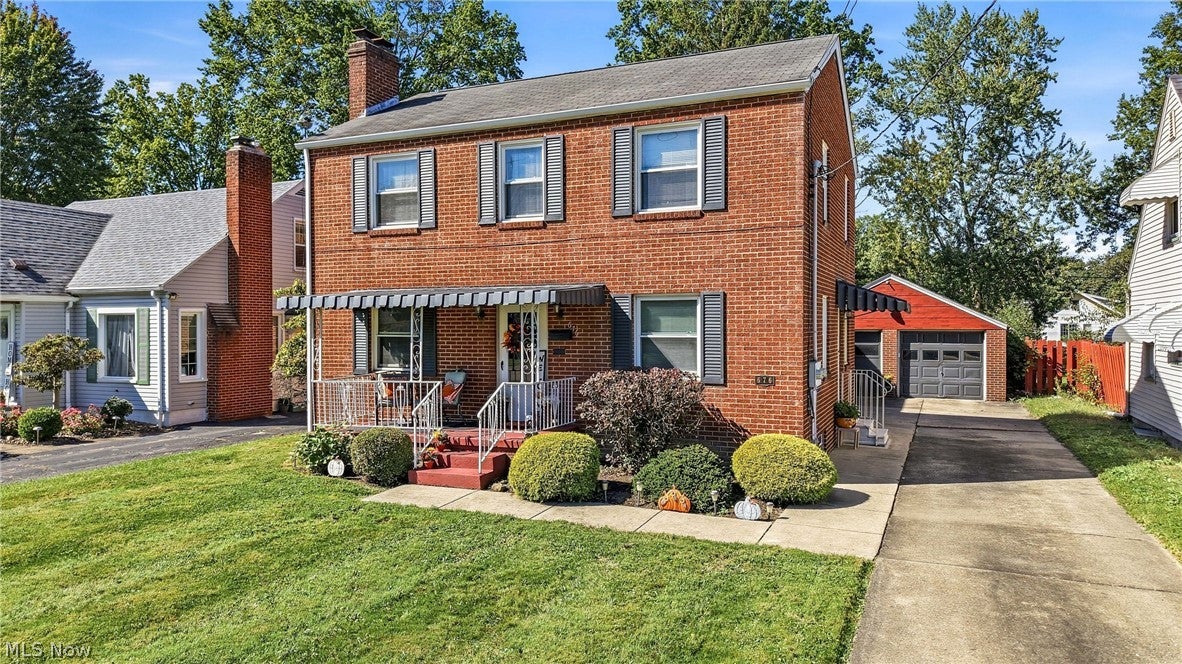 676 SE Central Parkway Avenue SE