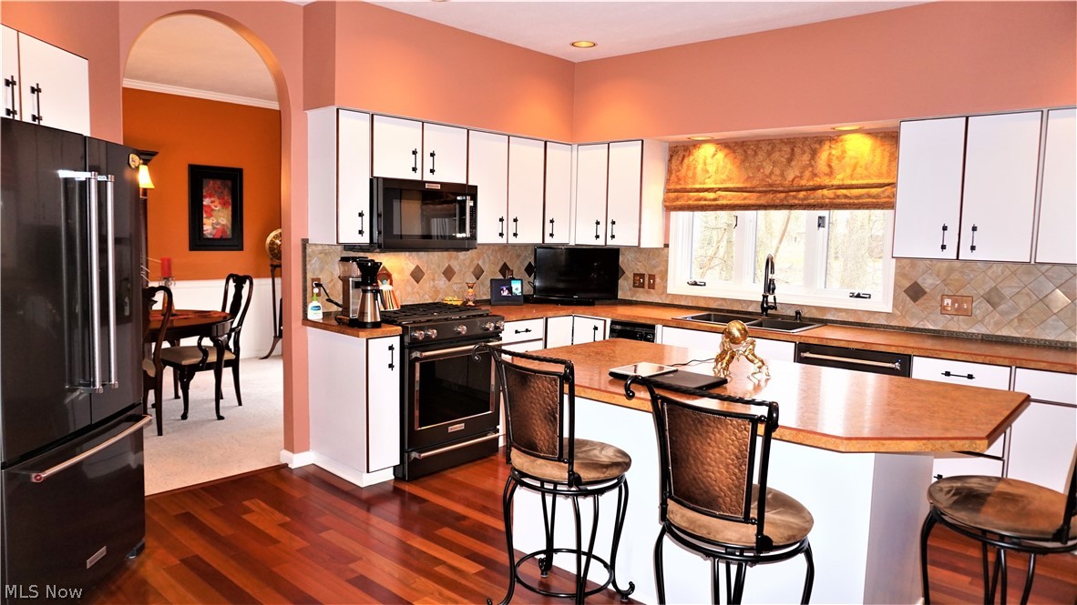 Bentley Place Ph I - Residential