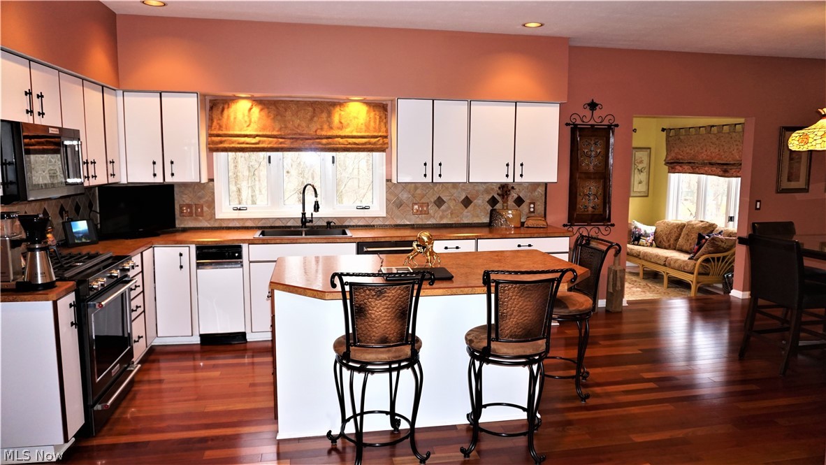 Bentley Place Ph I - Residential