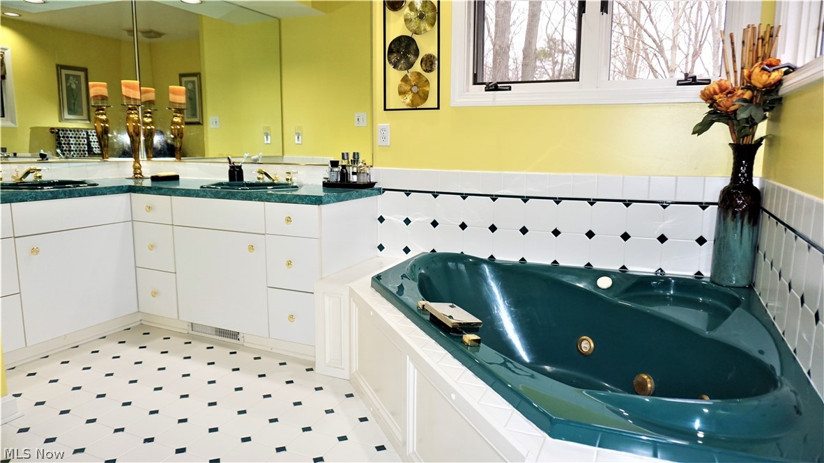 Bentley Place Ph I - Residential