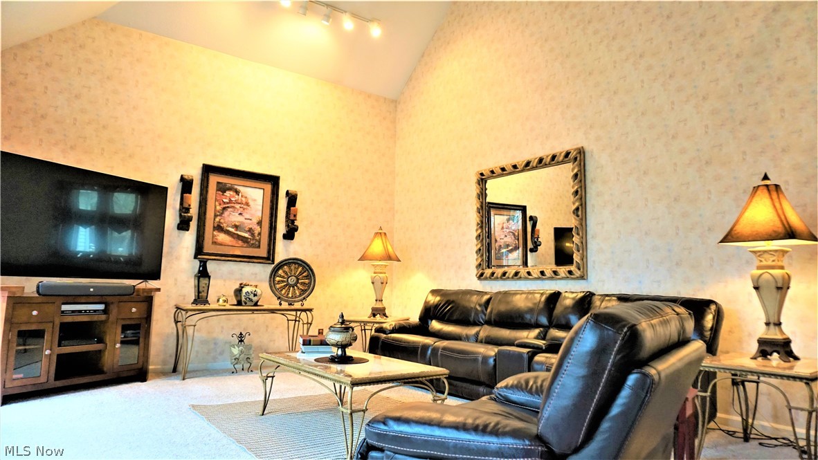 Bentley Place Ph I - Residential