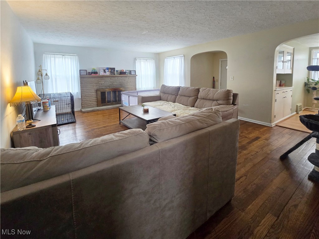 204 Fullerton Road, Elyria, Ohio image 3