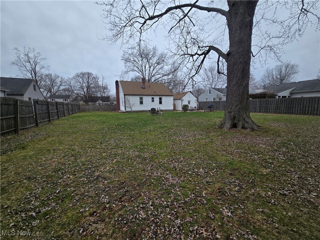 204 Fullerton Road, Elyria, Ohio image 13