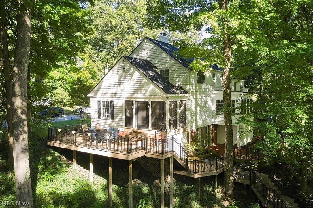 251 Overwood Road