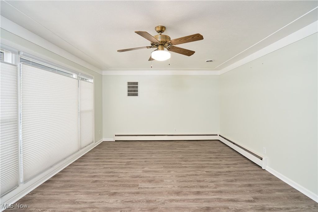 Photo of 5220 Center Road, Brunswick Hills, OH 44212 (MLS # 5175574)