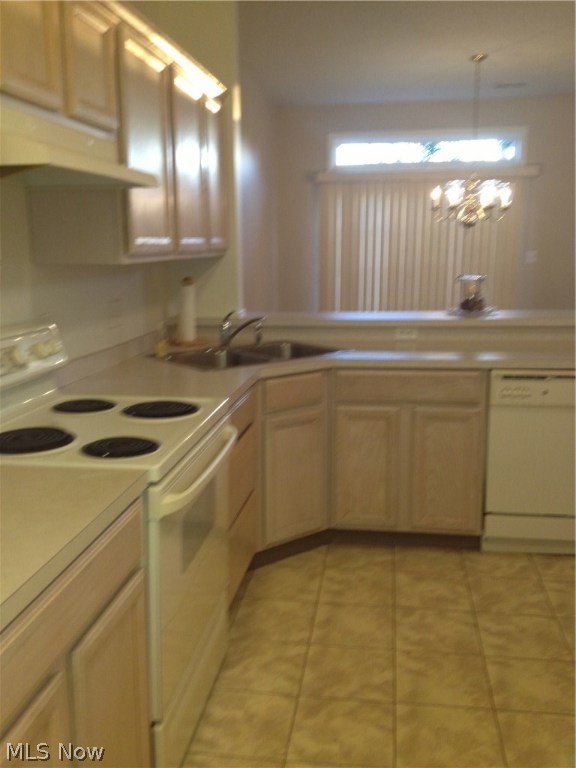 Cross Crk Condos - Residential